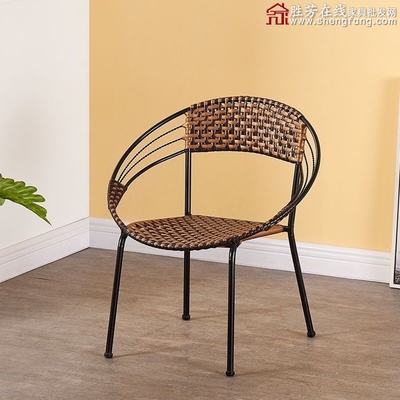 胜芳藤椅批发 藤椅茶几组合 藤编马扎 藤艺凳子 阳台凳子 庭院凳子 休闲马扎 室内 休闲 藤制 户外 艺轩